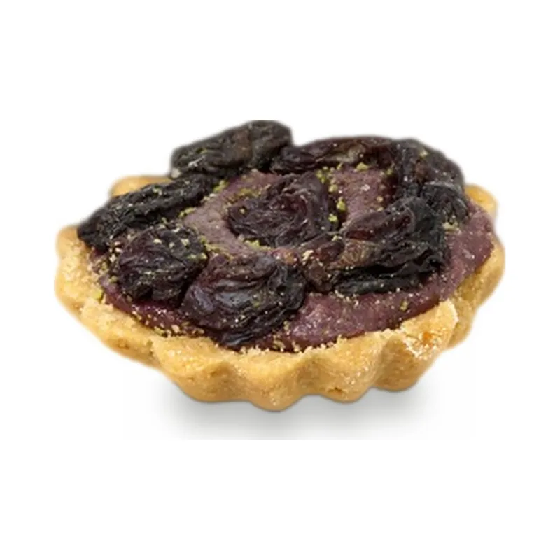 A tartlet filled with dried fruit